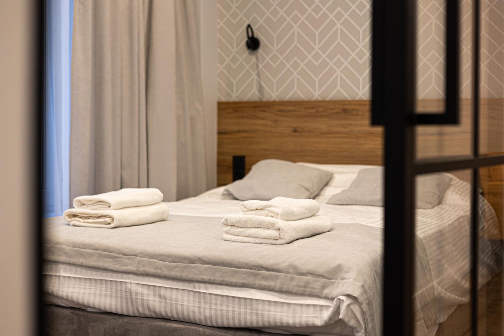 2homerent Garbary 12 Aparthotel *